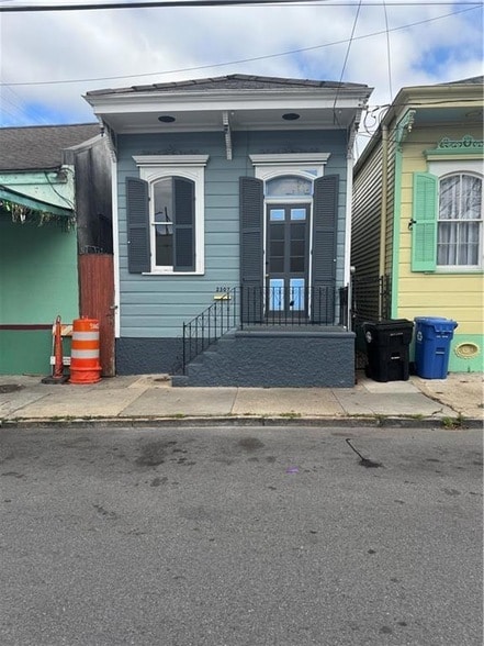 2307 Chartres St in New Orleans, LA - Building Photo - Building Photo
