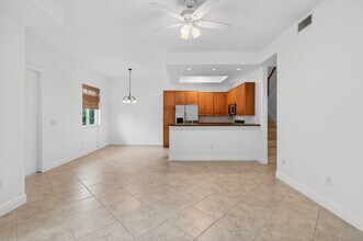 518 N Federal Hwy in Lake Worth Beach, FL - Building Photo - Building Photo
