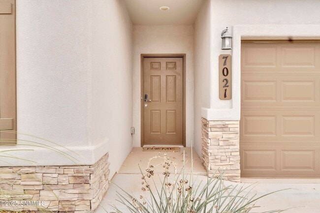 7021 Silver Spur St in Las Cruces, NM - Building Photo - Building Photo