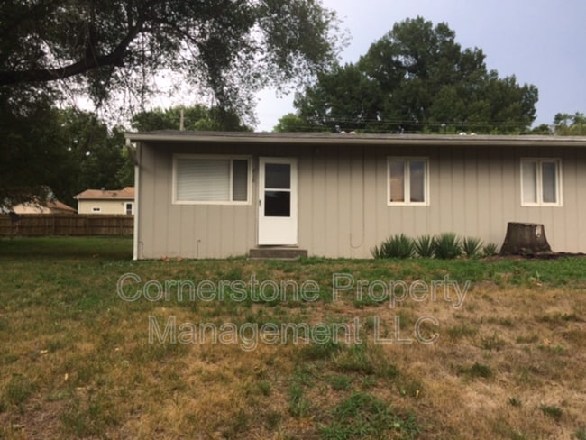 property at 818 Elm St