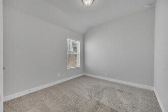 22642 Rosebush Hl Rd in Tomball, TX - Building Photo - Building Photo