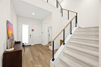 478 Sycamore Dr in Montebello, CA - Foto de edificio - Building Photo