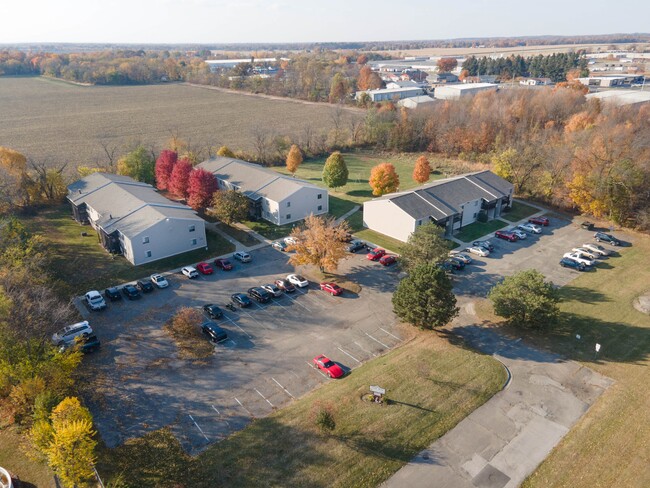 Stone House Apartments in Sturgis, MI - Building Photo - Building Photo