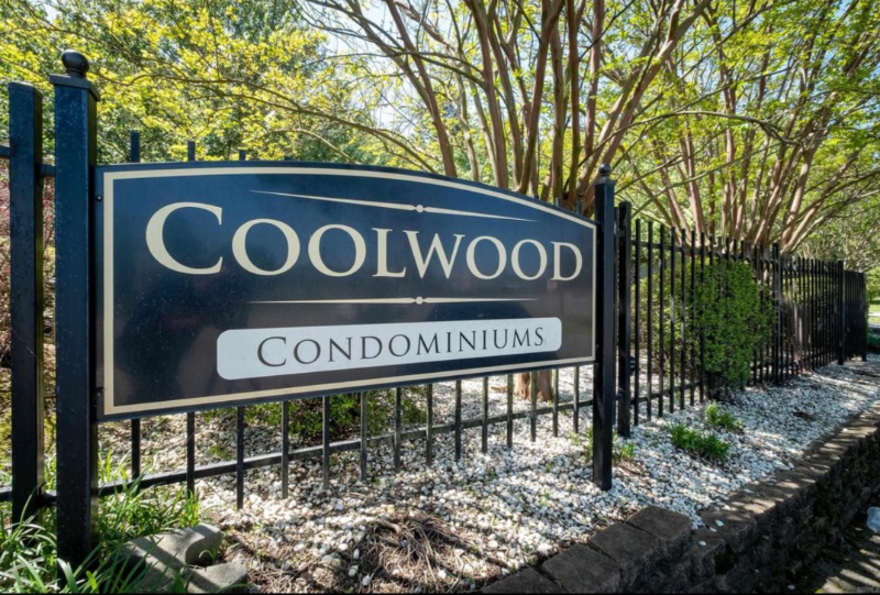 1 Coolwood Dr in Little Rock, AR - Building Photo