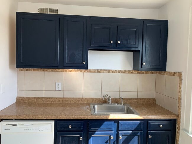 property at 1827 Tilden Ave