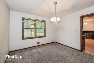 3021 Wendwood Dr in Marietta, GA - Building Photo - Building Photo