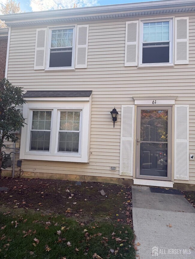 61 Cottonwood Ct in Monmouth Junction, NJ - Building Photo - Building Photo