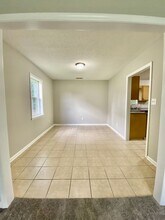 208 Brentcreek Cir in Jacksonville, NC - Building Photo - Building Photo