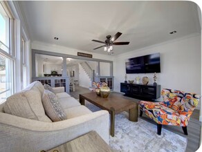 14 Roosevelt Ave in Hicksville, NY - Building Photo - Building Photo