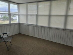 305 49th Ave Dr W in Bradenton, FL - Building Photo - Building Photo