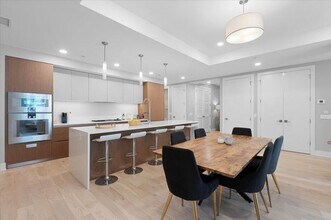 144 W Erie St in Chicago, IL - Building Photo - Building Photo