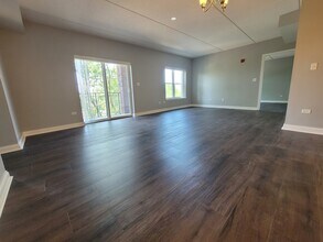3420 N Old Arlington Heights Rd in Arlington Heights, IL - Building Photo - Building Photo