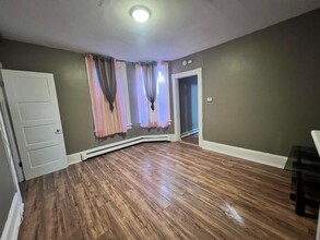 1119 E State St in Trenton, NJ - Foto de edificio - Building Photo