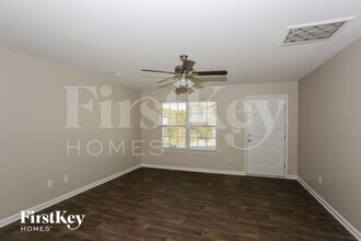 413 Bennington Dr in Stanley, NC - Building Photo - Building Photo