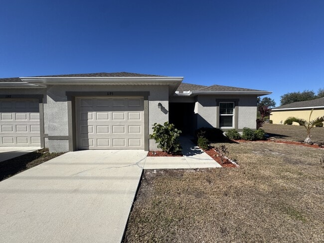 property at 1195 Highlands Rd