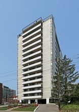 Blinkbonnie in Hamilton, ON - Building Photo - Building Photo