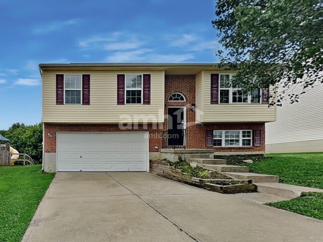 property at 599 Astoria Ct
