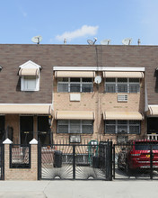 491 Central Ave in Brooklyn, NY - Building Photo - Building Photo