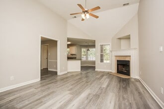 10742 Wellington Dr in Olive Branch, MS - Building Photo - Building Photo