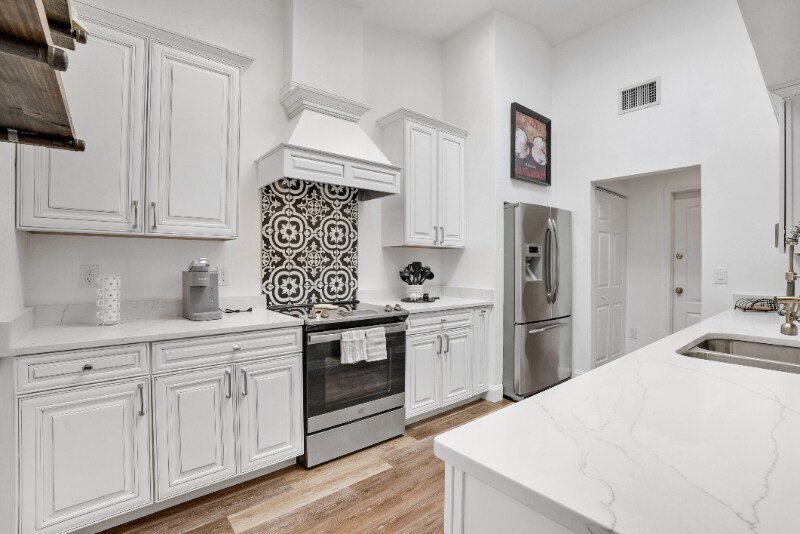 16 Citrus Dr in Palm Harbor, FL - Building Photo