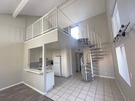 27646 Nugget Dr, Unit Canyon Country Condo #8 in Santa Clarita, CA - Building Photo