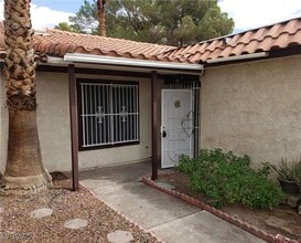 2524 Sidonia Ave in Las Vegas, NV - Building Photo - Building Photo