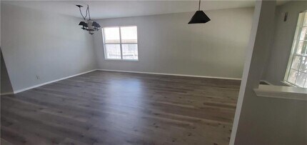602 Wagon Wheel Trail in Pflugerville, TX - Foto de edificio - Building Photo