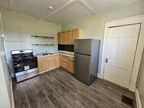 1415 Maple Ave in Terre Haute, IN - Building Photo - Building Photo