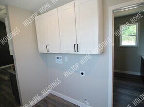 2 Oak Terrace Ln in Eldon, MO - Foto de edificio - Building Photo