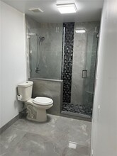 9646 SW 151 Ave in Miami, FL - Foto de edificio - Building Photo