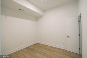 2201 Washington Ave in Philadelphia, PA - Building Photo - Building Photo