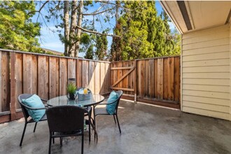 461 Northlake Dr in San Jose, CA - Building Photo - Building Photo