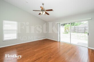 2738 Springfield Dr in Ocoee, FL - Building Photo - Building Photo