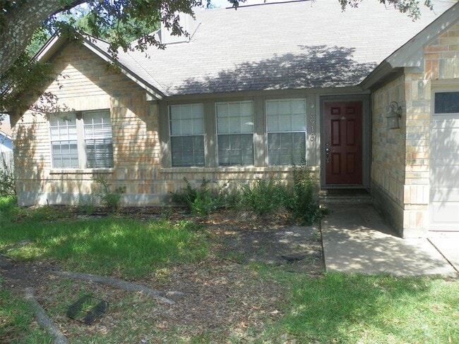 6918 Dallas Dr in Austin, TX - Building Photo - Building Photo