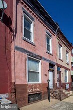 3031 Page St in Philadelphia, PA - Foto de edificio - Building Photo