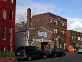 1210 4th St NW Apartments