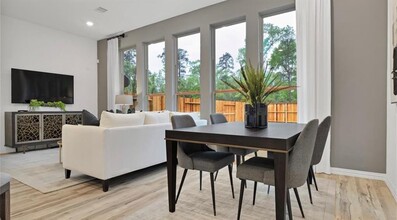 508 Bristol Tide Ct in Conroe, TX - Foto de edificio - Building Photo