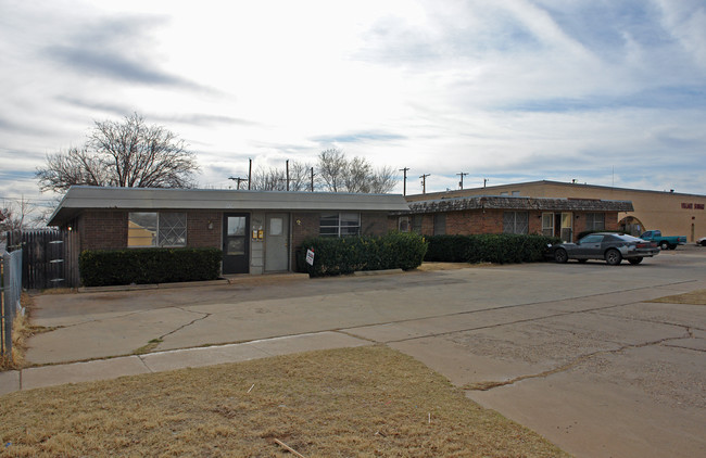 6509 Avenue T in Lubbock, TX - Building Photo - Building Photo