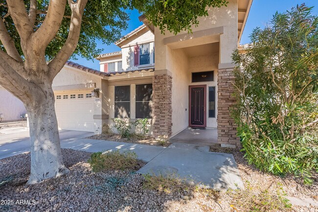 2418 E Glass Ln in Phoenix, AZ - Building Photo - Building Photo