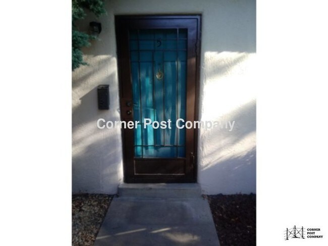 533 Valencia Dr SE in Albuquerque, NM - Building Photo - Building Photo