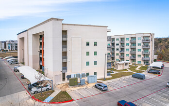 The Ricchi in San Antonio, TX - Building Photo - Building Photo