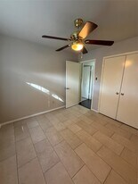 5026 Tealgate Dr in Spring, TX - Building Photo