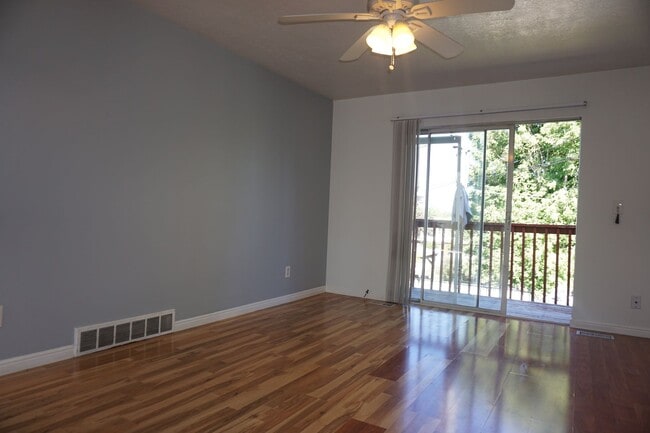 249 7200 S in Midvale, UT - Building Photo - Building Photo