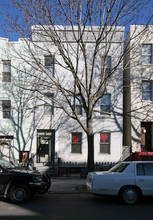 93 Adelphi St in Brooklyn, NY - Building Photo - Building Photo