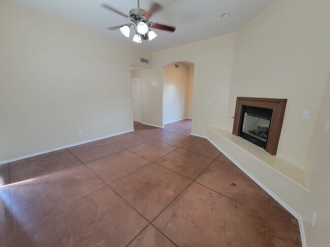 3331 E Bermuda St in Tucson, AZ - Building Photo - Building Photo