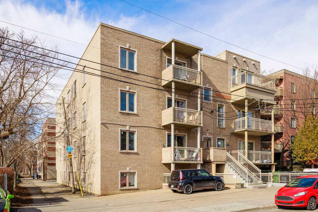 5321 Belfield Pl in Montréal, QC - Building Photo