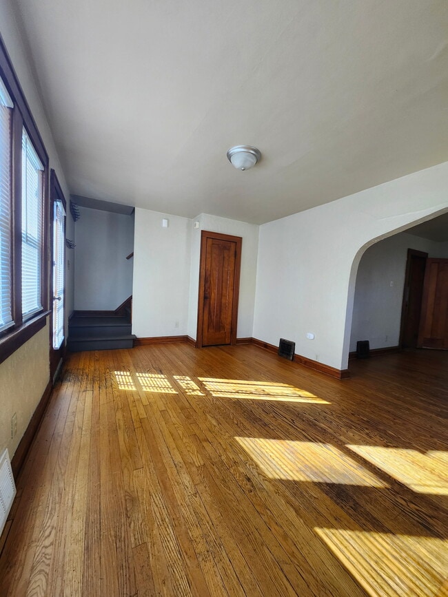 5923 N 38th St in Milwaukee, WI - Building Photo - Building Photo