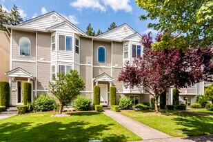 7212 34th Ave NE in Lacey, WA - Building Photo