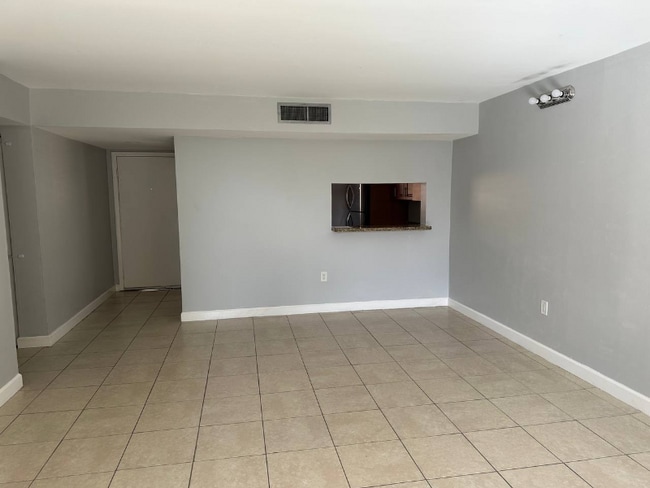 8310 SW 133rd Ave in Miami, FL - Building Photo - Building Photo