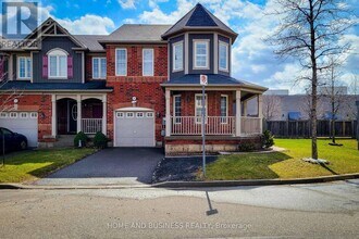 355 Chuchmach Cl in Milton, ON - Building Photo - Building Photo